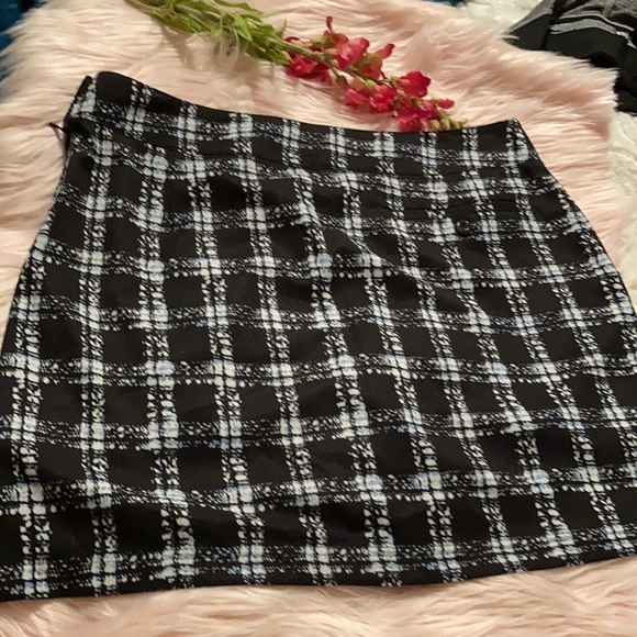 NWT SPORT HALEY TENNIS/GOLF SKIRT SIZE 8 - Picture 5 of 7